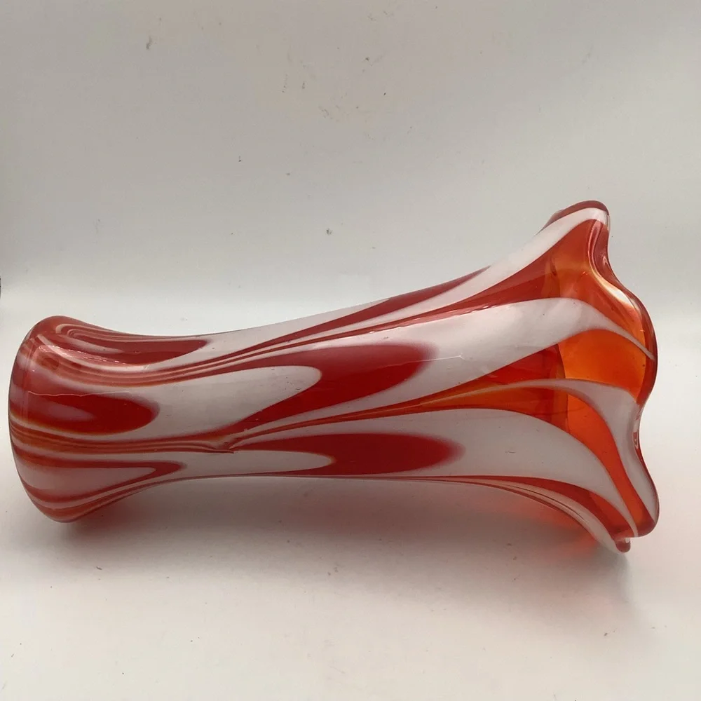 Red and White Swirl Glass Vase